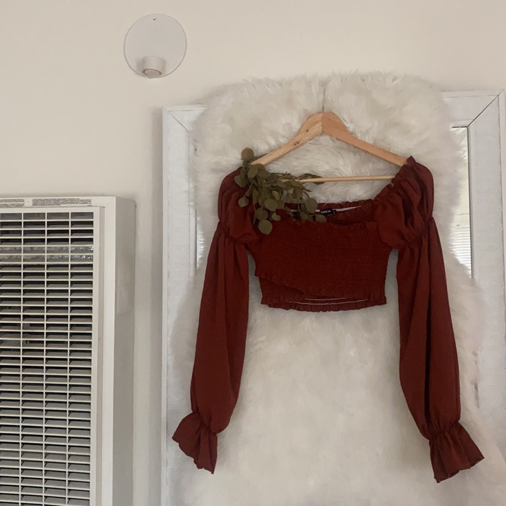 • § Off Shoulder Rust Festival Crop Ruffle Blouse § • - Picture 4 of 5